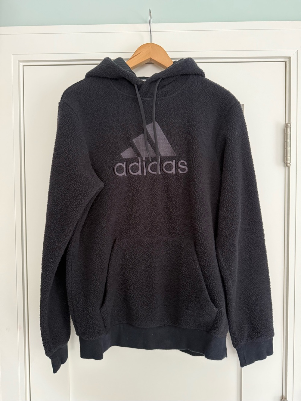 adidas Black Sherpa Pullover Hoodie with Logo Men’s Size Medium